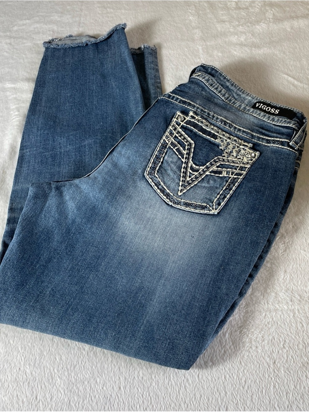 Vigoss Size 18 Boyfriend Heritage Fit Straight Leg Women's Denim Jeans Raw Hem